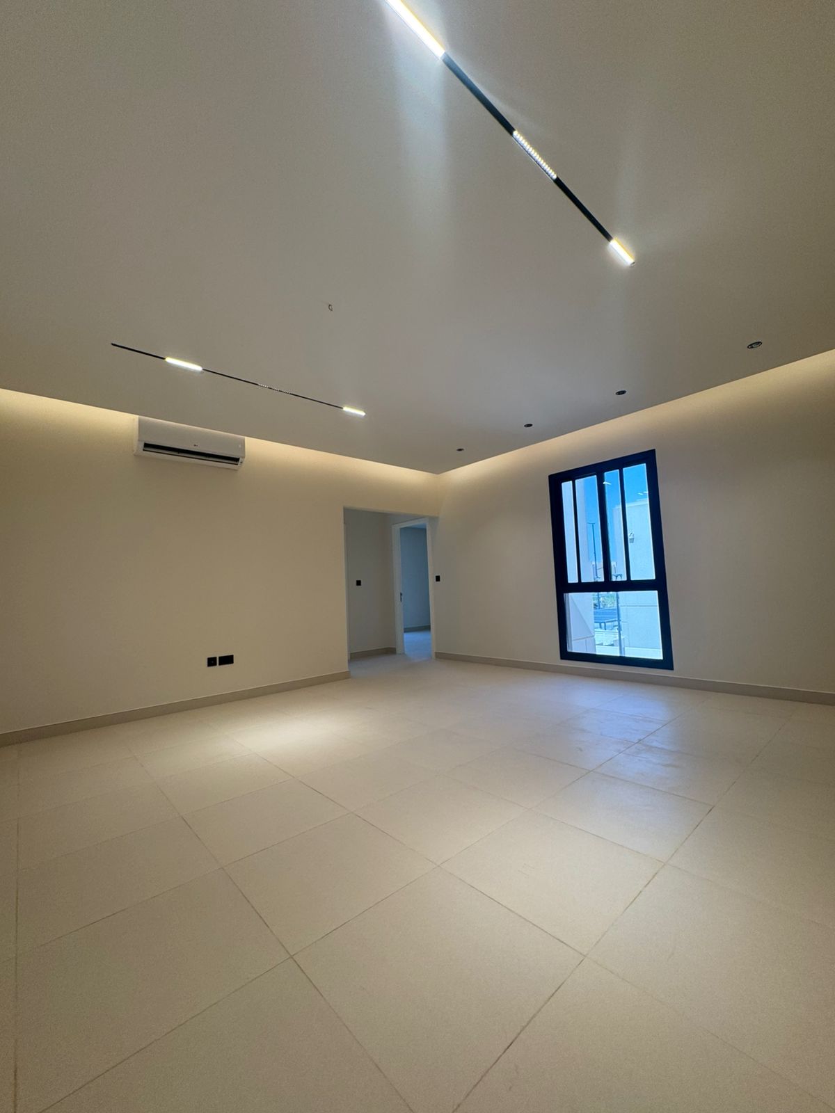 🏰 **Modern Luxury Villa | Sidra District – Roshn**   ✨ *Contemporary Design Blending Elegance, Functionality & Sustainability*  